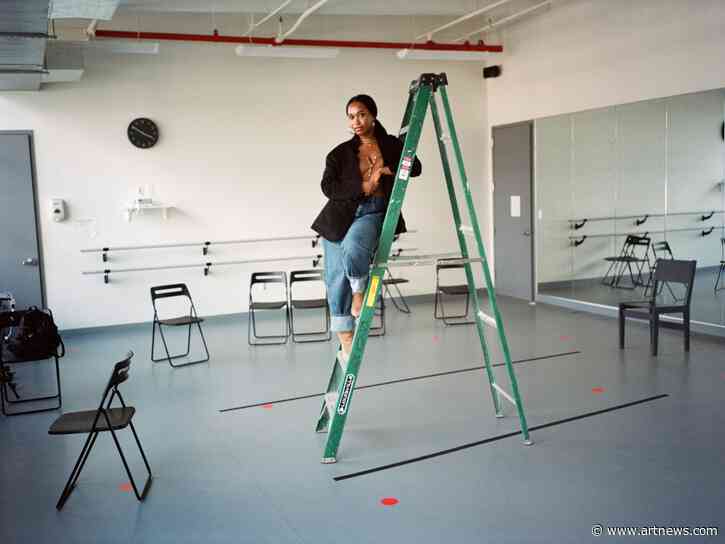 In Her First-Ever Performance, Tschabalala Self Explores a Creative Relationship in Crisis