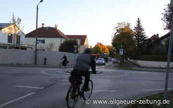 An diesem Kreisverkehr in Memmingen häufen sich die Unfälle - Allgäuer Zeitung