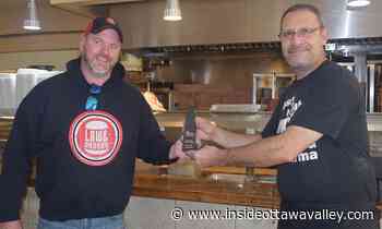 Lakeside Shawarma named Carleton Place & District Chamber of Commerce 2021 Business of the Year - Ottawa Valley News