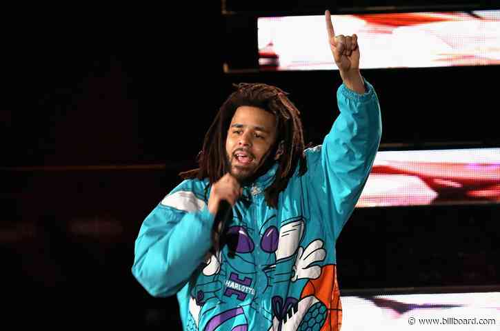 J. Cole Reveals His ‘Vision’ During The Off-Season LA Tour Stop With 21 Savage, Ari Lennox & More
