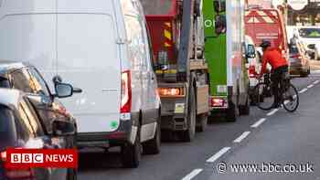 Environment Bill: MPs reject tougher air quality target