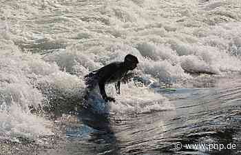 Herbstzeit ist Surfzeit – auch bei elf Grad Wassertemperatur - Passauer Neue Presse