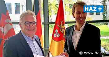Jan Dingeldey bekommt Silberne Ehrennadel der Region Hannover - Hannoversche Allgemeine