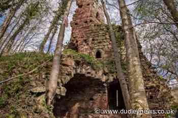 Castle ruin closed to public after 'substantial theft' of stone - Dudley News