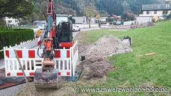 Kanalarbeiten in Schiltach - Bauhof buddelt in Vorderlehengericht in doppelter Mission - Schwarzwälder Bote