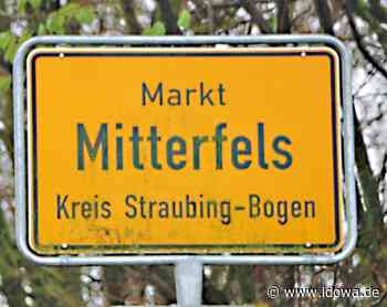 Marktrecht: besondere Ehre - Mallersdorf-Pfaffenberg, Mitterfels und Schwarzach sind ein Markt - idowa
