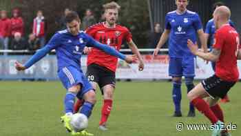 Derby in der Fußball-Oberliga: Union Tornesch feiert gegen SV Rugenbergen ersten Saisonsieg | shz.de - shz.de