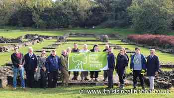 Bexley's Lesnes Abbey Woods gets Green Flag Award