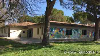 Mancano le aule, a Foligno bimbi a lezione in palestra - Rgunotizie.it