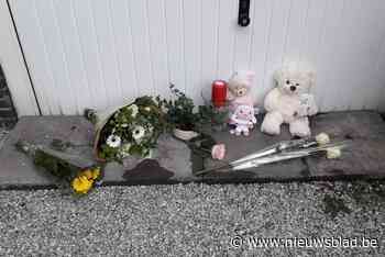 Al ruim 150 mensen branden zondagavond kaarsje voor slachtoffertje tragisch ongeval kinderopvang