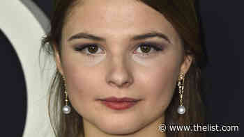 Here's How Stefanie Scott Prepared To Play Carrie In The Girl In The Woods - Exclusive - The List