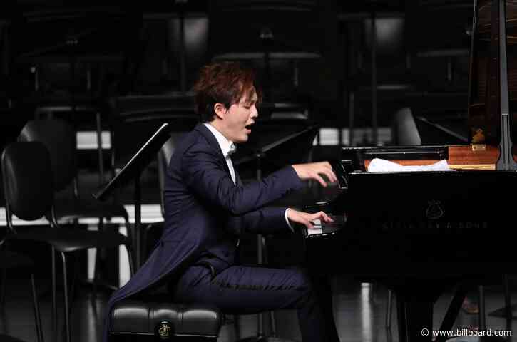 Pianist Li Yundi Named in Prostitution Case by Beijing Police