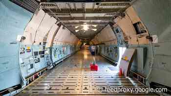 Colossal cargo haulers at the Air Mobility Command Museum     - CNET