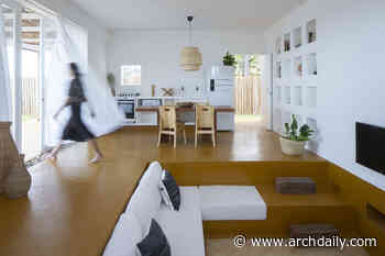 10 Houses with Sofas Built in to the Architecture - ArchDaily