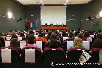 García Jambrina a los estudiantes de Bachillerato: "La lectura nos hace libres" - Voces de Cuenca