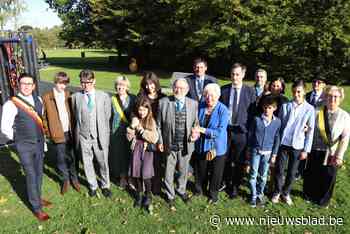Herman De Croo en vrouw Françoise vieren diamanten huwelijk: “Halsoverkop getrouwd om naar de VS te mogen gaan”