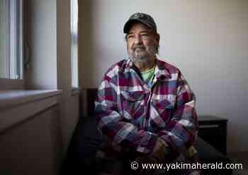 Veterans living at new Chuck Austin Place in Yakima finally have somewhere to call home - Yakima Herald-Republic