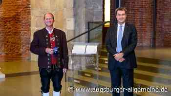 Ehre fürs Ehrenamt: Söder würdigt zwei engagierte Menschen aus dem Landkreis