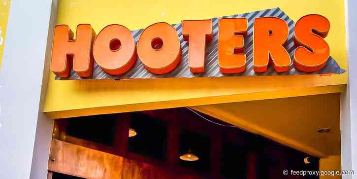 Hooters waitress reveals how much she typically makes in tips, with one shift netting her as much as $408 on top of her $2.13 hourly wage