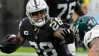 Raiders' Jacobs, Eagles' Sanders exit with injuries