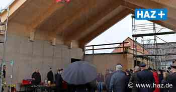 Hemmingen: Feuerwehr Harkenbleck feiert Richtfest für neues Gerätehaus - Hannoversche Allgemeine