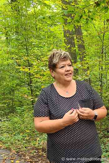 Local minister champions the art of forest bathing (4 photos) - MidlandToday