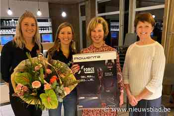 Winnares Unizo stempelactie wint stofzuiger