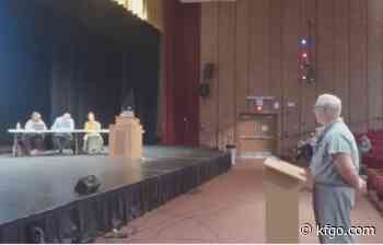 Fergus Falls surgeon fired after speaking at school board meeting - KFGO News