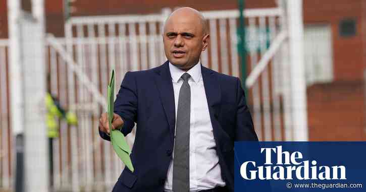 Compulsory Covid jab for NHS staff could ramp up vaccine uptake, says Javid – video