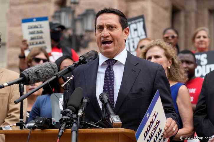 State of Texas: 'Fasten your seat belt' — Redistricting battle moves from the Capitol to the courtroom