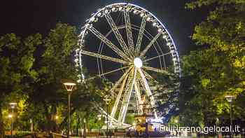 Una ruota panoramica sarà montata in piazza Mercatale - Il Tirreno