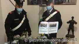 Maranello, teneva in casa un centralina per clonare le carte di credito. Arrestato - La Gazzetta di Modena