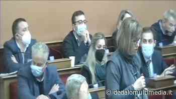 Enna – Due terzi del consiglio comunale sfiducia il sindaco Dipietro: approvato emendamento che sposta risorse a viabilità e urbanizzazione - dedalomultimedia.it