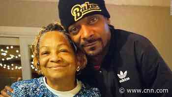 Snoop Dogg mourns his mother Beverly Tate