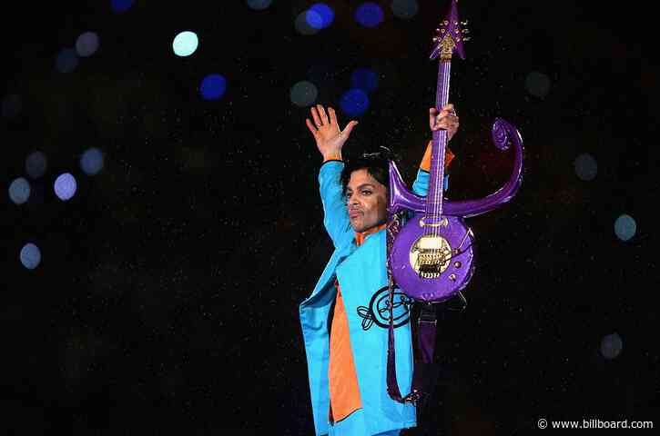 Prince Could Posthumously Receive Congressional Gold Medal