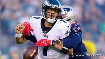 Sources: Eagles trading QB Flacco to Jets for pick