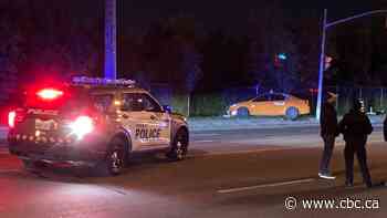 Taxi driver dead following shooting near Pharmacy and Eglinton