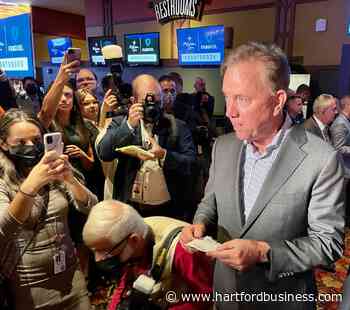Lamont helps debut CT Lottery's first retail sports betting site with $20 bet on Giants - Hartford Business