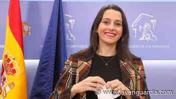 Arrimadas pide por carta a Sánchez y Casado que dejen el "mangoneo" e impulsen pactos de Estado - La Vanguardia