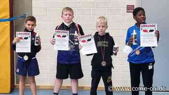 Slanina, Yordanov, Zelazkowski und Brandt siegen bei den Tischtennis-Bezirksmeisterschaften in Sundern - come-on.de