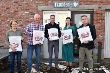 Studio Vandersteen doneert 50 pakketten voor kansarme kinderen aan sociale kruidenier