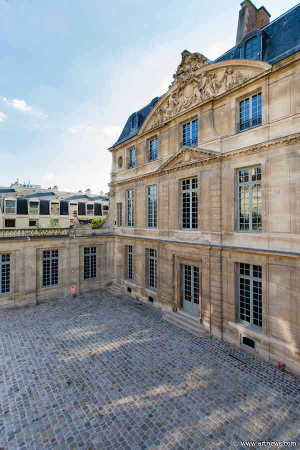 ARTnews in Brief: Cécile Debray Named Director of Paris’s Musée Picasso Museum—and More from October 26, 2021