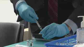 URMC researchers clear up confusion around COVID-19 booster shots
