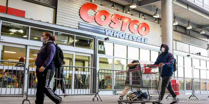 Costco is raising starting wages to $17 an hour