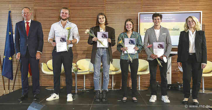 Mannheim:  Vier Jugendliche zu Anne-Frank-Botschaftern ernannt