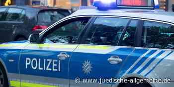 Touristen zeigen Hitlergruß vor KZ-Gedenkstätte Dachau - Jüdische Allgemeine