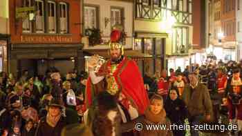 Sankt Martin reitet wieder in Cochem-Zell: Nach dem Ausfall 2020 bringen Laternen Licht ins Dunkle - Rhein-Zeitung