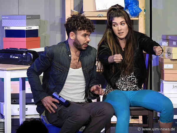 Krimi-Komödie: Dilettantisches Bankräuberpärchen wird zur Lachnummer