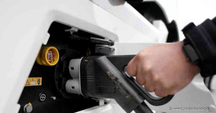 Traton-Chef fordert Ladenetz für E-Lastwagen