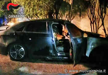 I Carabinieri indagano a Solofra sull'incendio di un'auto in un condominio - Nuova Irpinia